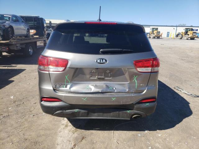 5XYPGDA52HG315240 - 2017 KIA SORENTO LX GRAY photo 6