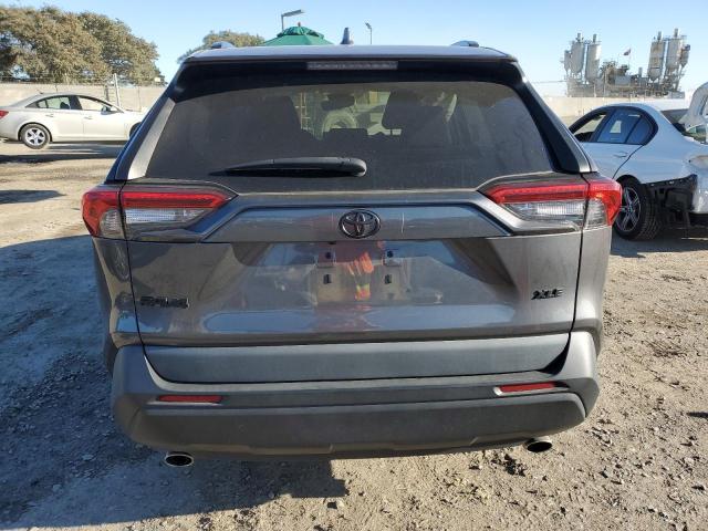 2T3W1RFV5MW150394 - 2021 TOYOTA RAV4 XLE GRAY photo 6