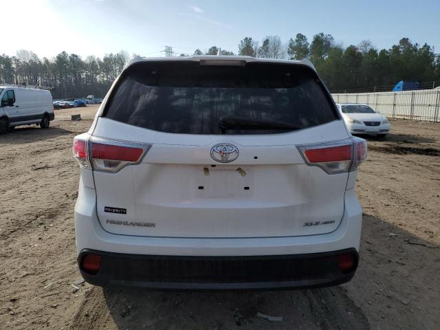 5TDJKRFH4GS327590 - 2016 TOYOTA HIGHLANDER XLE WHITE photo 6