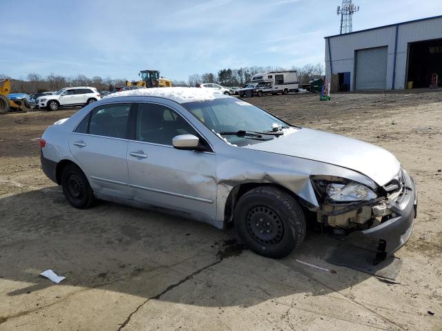 1HGCM56465A165708 - 2005 HONDA ACCORD LX SILVER photo 4