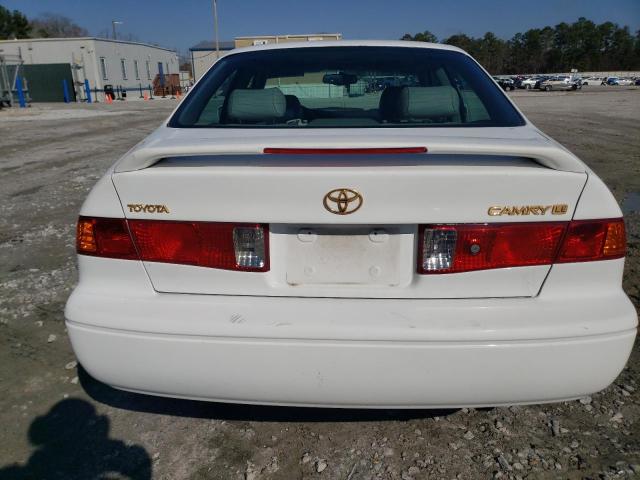 4T1BG28K5YU966382 - 2000 TOYOTA CAMRY CE WHITE photo 6