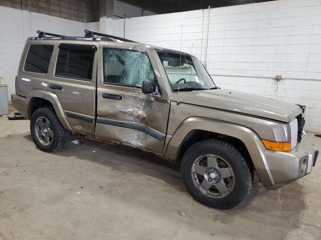 1J8HG48K46C229082 - 2006 JEEP COMMANDER GOLD photo 4