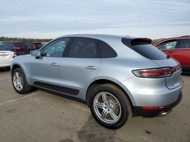 WP1AA2A5XMLB03159 - 2021 PORSCHE MACAN SILVER photo 2