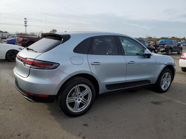 WP1AA2A5XMLB03159 - 2021 PORSCHE MACAN SILVER photo 3