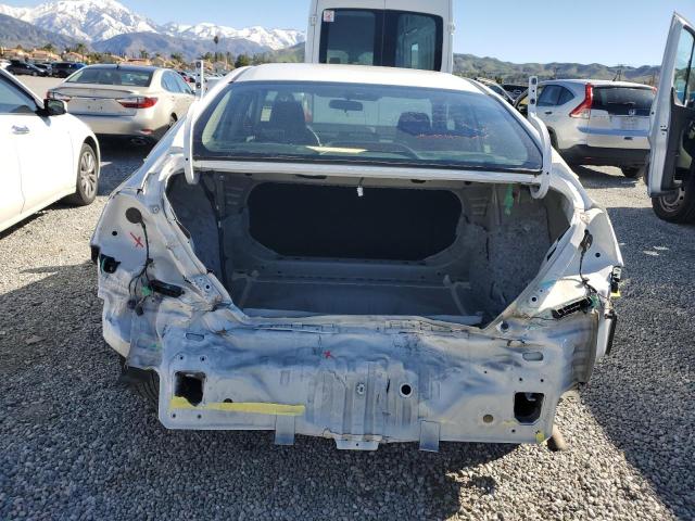 19XFC2F63LE213285 - 2020 HONDA CIVIC LX WHITE photo 6