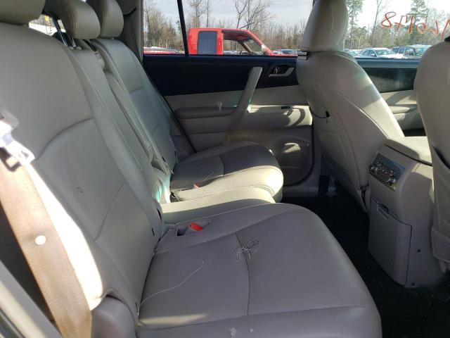 5TDZK3EH2CS081991 - 2012 TOYOTA HIGHLANDER BASE فضي صورة 11