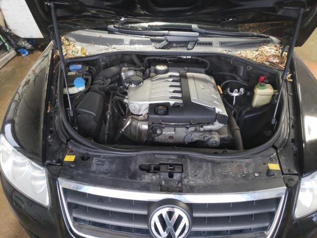 WVGZG77LX6D005232 - 2006 VOLKSWAGEN TOUAREG 3.2 BLACK photo 11