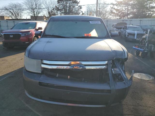 2FMDK51CX9BA34777 - 2009 FORD FLEX SE GRAY photo 5