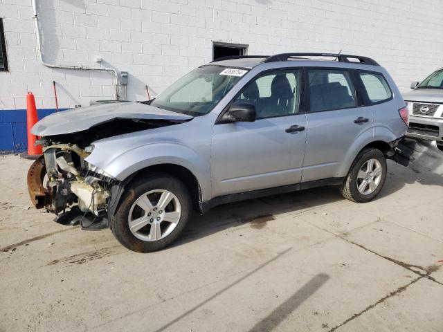 JF2SHABC2DH434962 - 2013 SUBARU FORESTER 2.5X SILVER photo 1