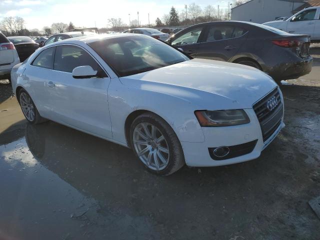 WAULFAFR9CA040662 - 2012 AUDI A5 PREMIUM PLUS WHITE photo 4