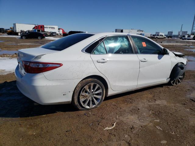 4T4BF1FK8FR456904 - 2015 TOYOTA CAMRY LE WHITE photo 3