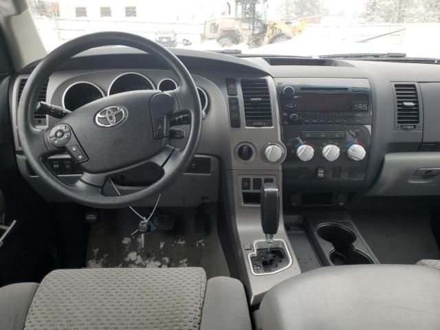 5TFUM5F15BX023495 - 2011 TOYOTA TUNDRA DOUBLE CAB SR5 GRAY photo 8