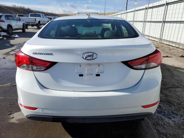 5NPDH4AE2FH634059 - 2015 HYUNDAI ELANTRA SE WHITE photo 6