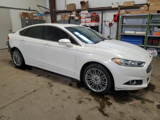 3FA6P0T91ER205114 - 2014 FORD FUSION SE WHITE photo 4