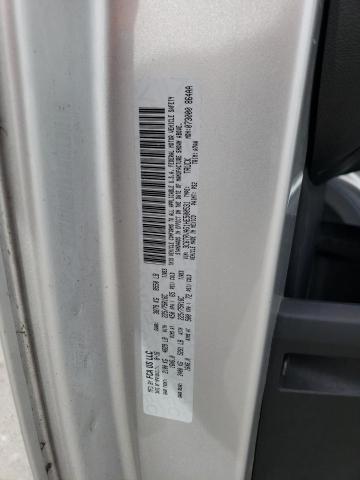 3C6TRVAG1HE500531 - 2017 RAM PROMASTER 1500 STANDARD SILVER photo 13