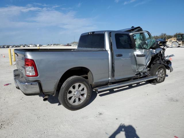 3C6UR5DL6NG327960 - 2022 RAM 2500 BIG HORN/LONE STAR SILVER photo 3