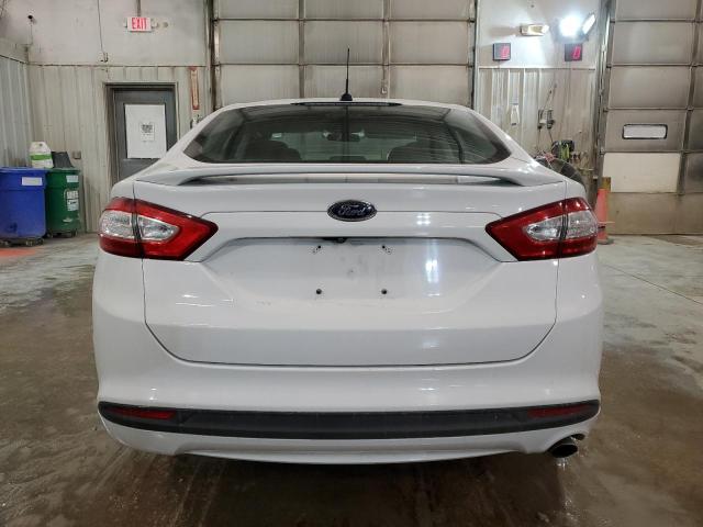 3FA6P0H72FR279800 - 2015 FORD FUSION SE WHITE photo 6