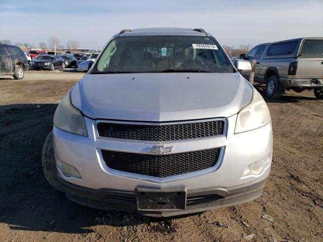 1GNEV33DX9S130755 - 2009 CHEVROLET TRAVERSE LTZ SILVER photo 5