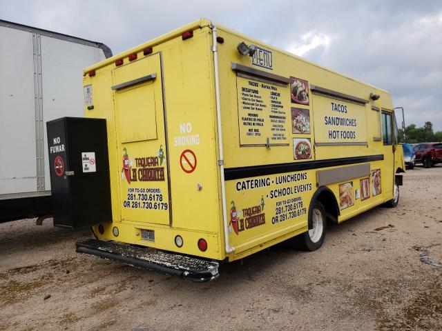 4UZAANBW64CM75779 - 2004 FREIGHTLINER CHASSIS M YELLOW photo 4