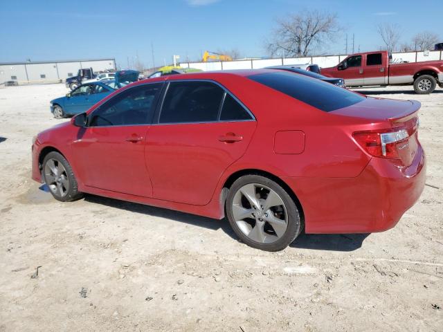 4T1BF1FK0EU863902 - 2014 TOYOTA CAMRY L RED photo 2