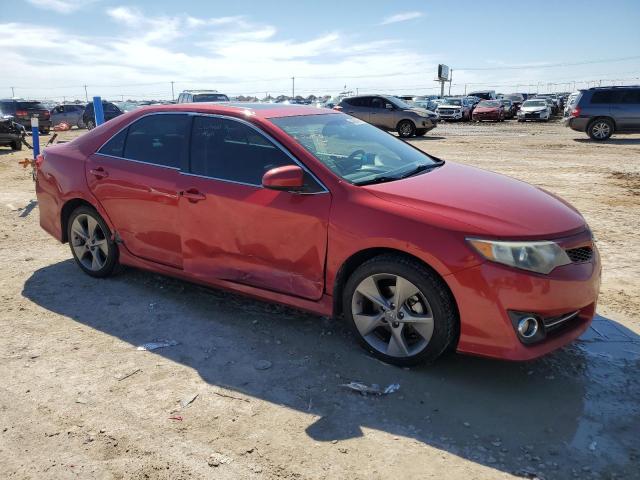 4T1BF1FK0EU863902 - 2014 TOYOTA CAMRY L RED photo 4