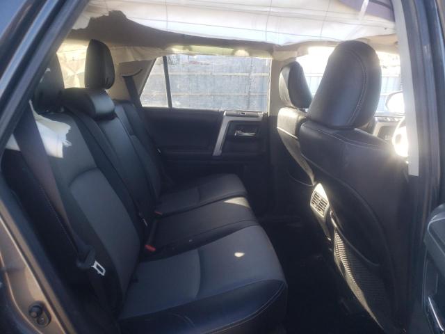 JTEBU5JR1G5354948 - 2016 TOYOTA 4RUNNER SR5/SR5 PREMIUM 灰色 照片 11