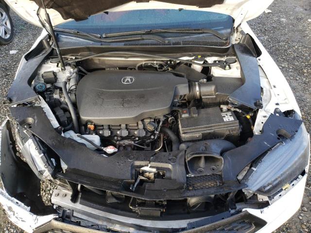 19UUB3F69JA003792 - 2018 ACURA TLX TECH+A WHITE photo 11