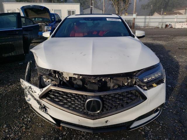 19UUB3F69JA003792 - 2018 ACURA TLX TECH+A WHITE photo 5