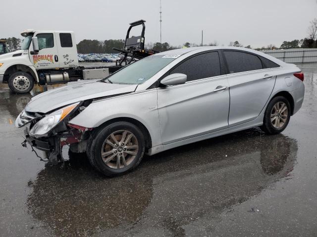 5NPEB4AC5DH733699 - 2013 HYUNDAI SONATA GLS SILVER photo 1