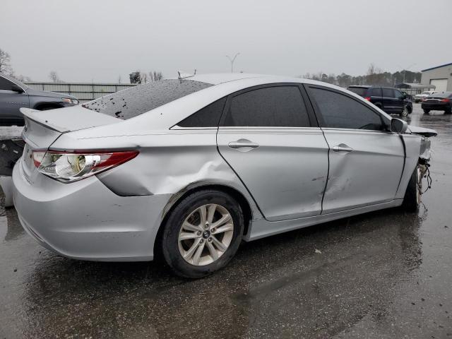 5NPEB4AC5DH733699 - 2013 HYUNDAI SONATA GLS SILVER photo 3