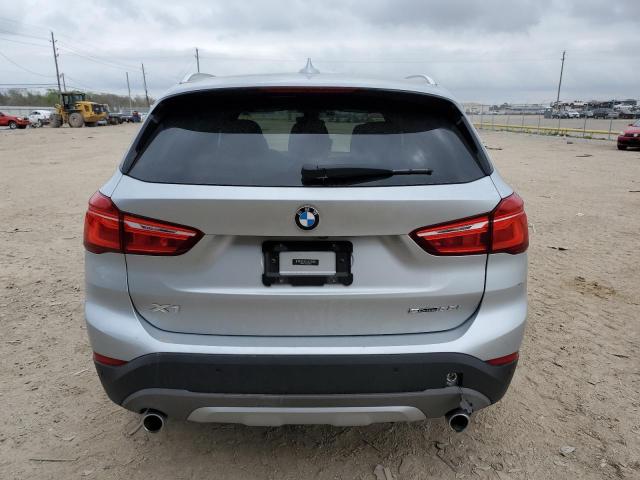 WBXHU7C37J5L08943 - 2018 BMW X1 SDRIVE28I SILVER photo 6