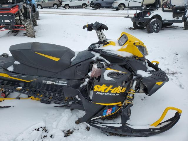 2BPSUFDB0DV000532 - 2013 SKI DOO RENEGADE BLACK photo 5