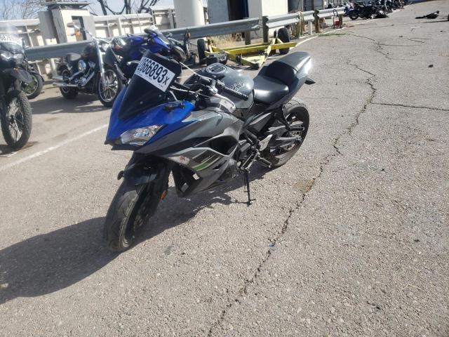 JKAEXEJ19JDA02908 - 2018 KAWASAKI EX650 J ნაცრისფერი ფოტო 2