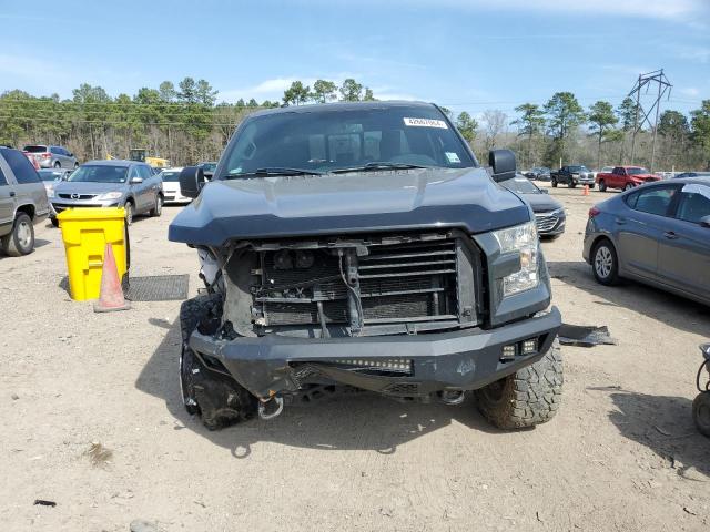 1FTEW1EF6HKC31704 - 2017 FORD F150 SUPERCREW GRAY photo 5