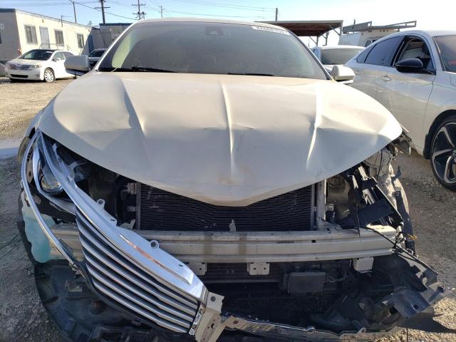 3LN6L2LU7FR606606 - 2015 LINCOLN MKZ HYBRID BEIGE photo 5