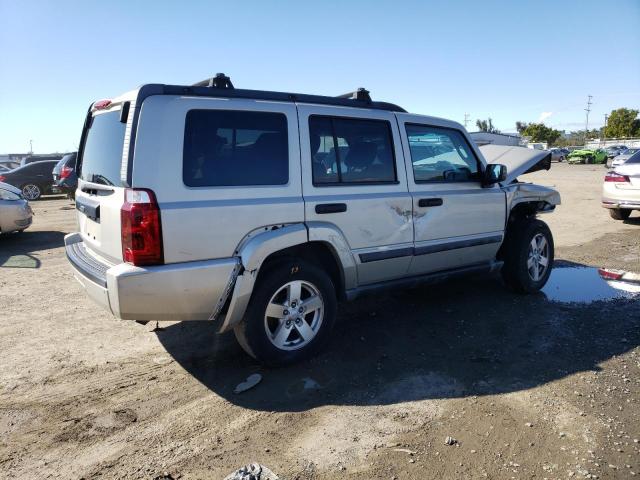 1J8HH48K36C367323 - 2006 JEEP COMMANDER SILVER photo 4