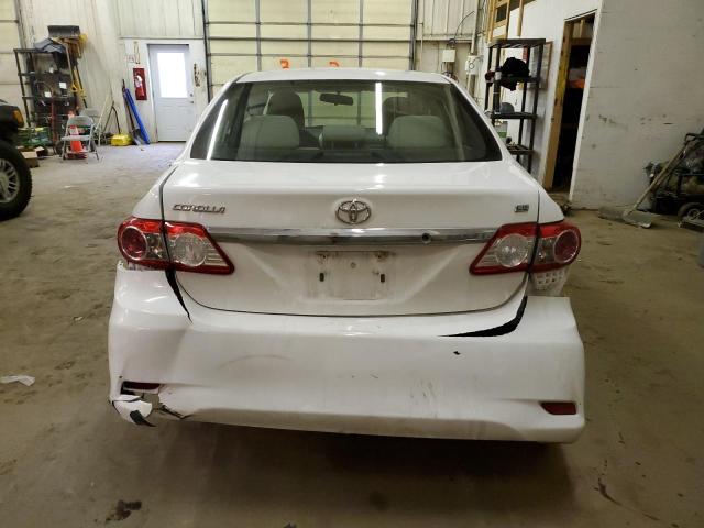 2T1BU4EE2DC040102 - 2013 TOYOTA COROLLA BASE WHITE photo 6