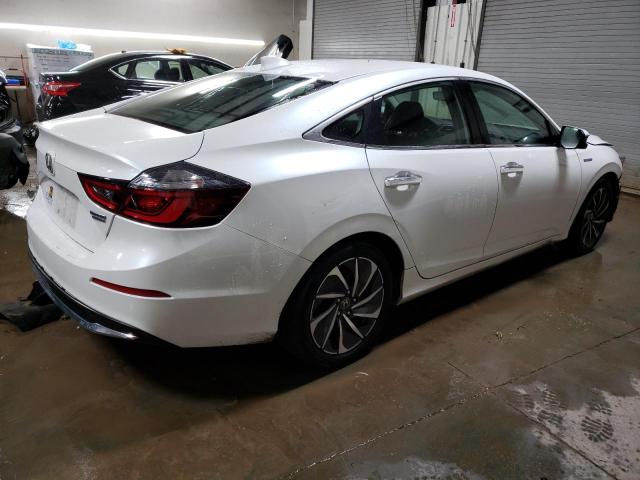 19XZE4F99KE007951 - 2019 HONDA INSIGHT TOURING WHITE photo 3