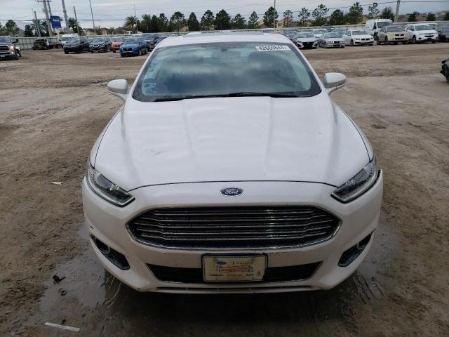 3FA6P0K95DR383222 - 2013 FORD FUSION TITANIUM WHITE photo 5