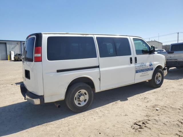 1GAZGYFG2B1130924 - 2011 CHEVROLET EXPRESS G3 LT WHITE photo 3