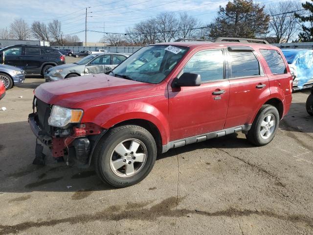 1FMCU0D72BKC41506 - 2011 FORD ESCAPE XLT RED photo 1