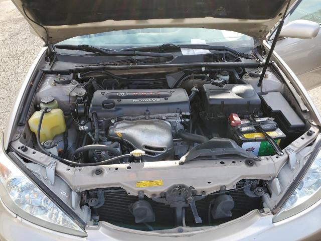 JTDBE32K420028607 - 2002 TOYOTA CAMRY LE GOLD photo 11