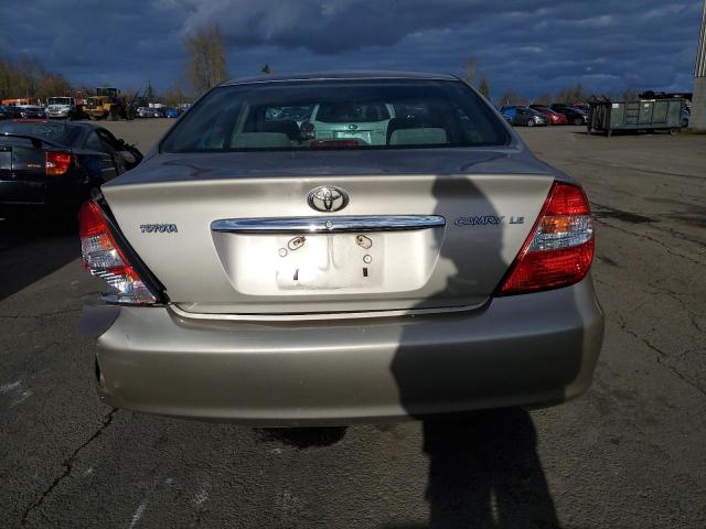 JTDBE32K420028607 - 2002 TOYOTA CAMRY LE GOLD photo 6