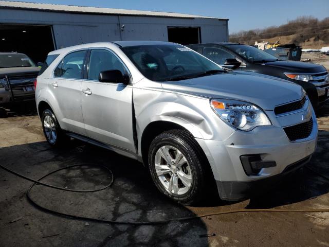 1GNALAEK8EZ133689 - 2014 CHEVROLET EQUINOX LS SILVER photo 4