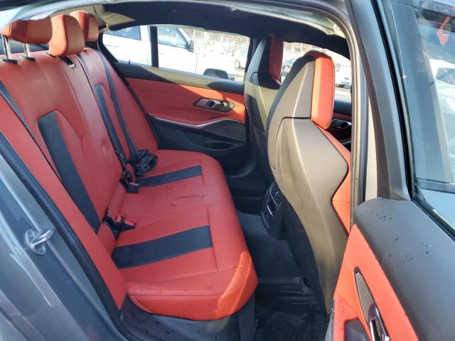 WBS43AY03NFL99387 - 2022 BMW M3 COMPETITION ნაცრისფერი ფოტო 10