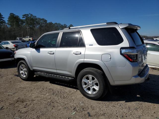 JTEFU5JR9M5234778 - 2021 TOYOTA 4RUNNER SR5 SILVER photo 2