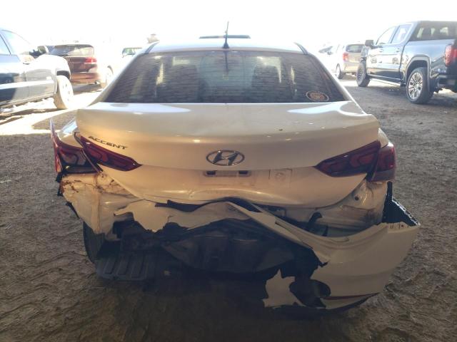 3KPC24A63LE126396 - 2020 HYUNDAI ACCENT SE WHITE photo 6