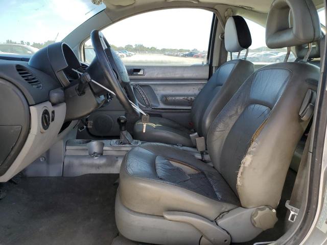 3VWDD21C61M462357 - 2001 VOLKSWAGEN NEW BEETLE GLX 银色 照片 7