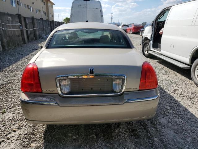 2LNHM82W28X660931 - 2008 LINCOLN TOWN CAR SIGNATURE LIMITED TAN photo 6