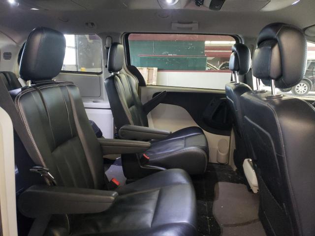 2C4RC1BG2FR601181 - 2015 CHRYSLER TOWN & COU TOURING ვერცხლისფერი ფოტო 11